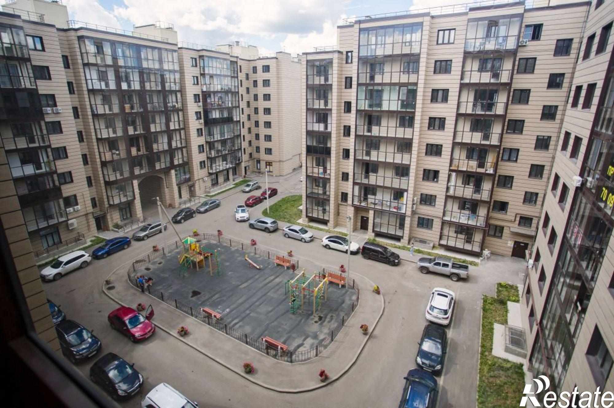 Сдать квартиру за 45 000 рублей на Октябрьская Б. ул, 108
