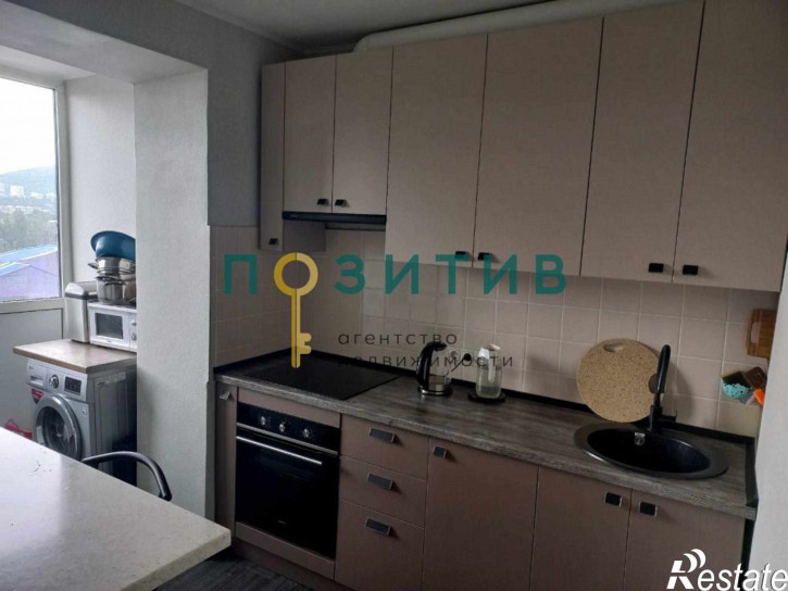 3-комн квартира Адмиральского ул, 2к3