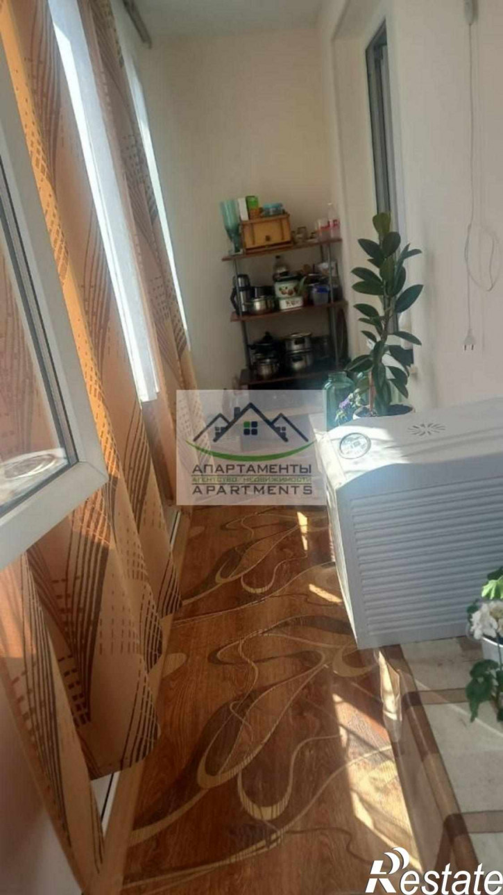 2-комн квартира Островского ул, 36