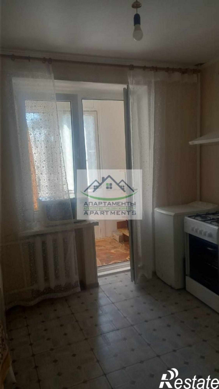 2-комн квартира Островского ул, 36