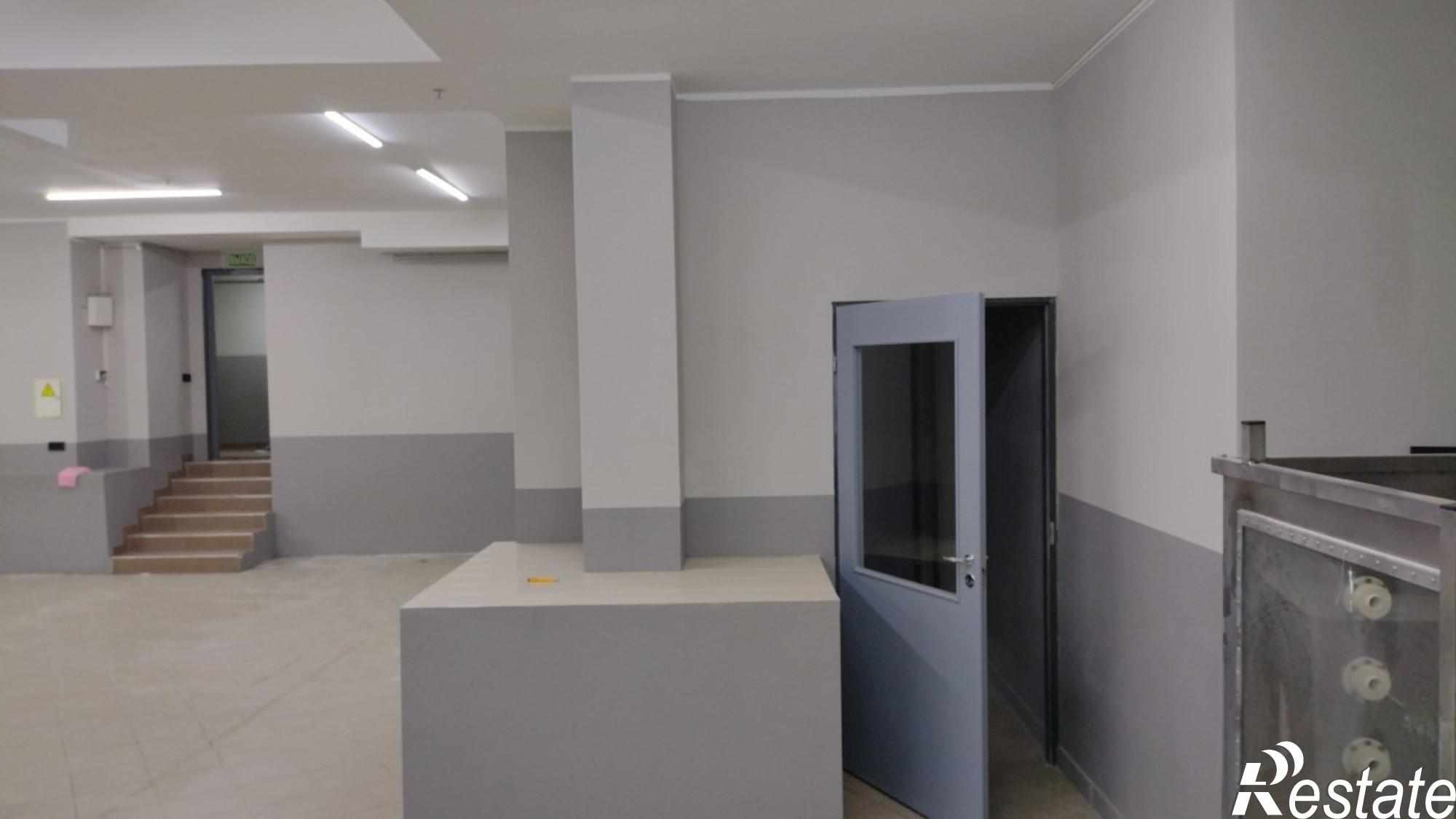 Сдать торговое помещение за 100 000 рублей на Ново-Вокзальная улица, 61в