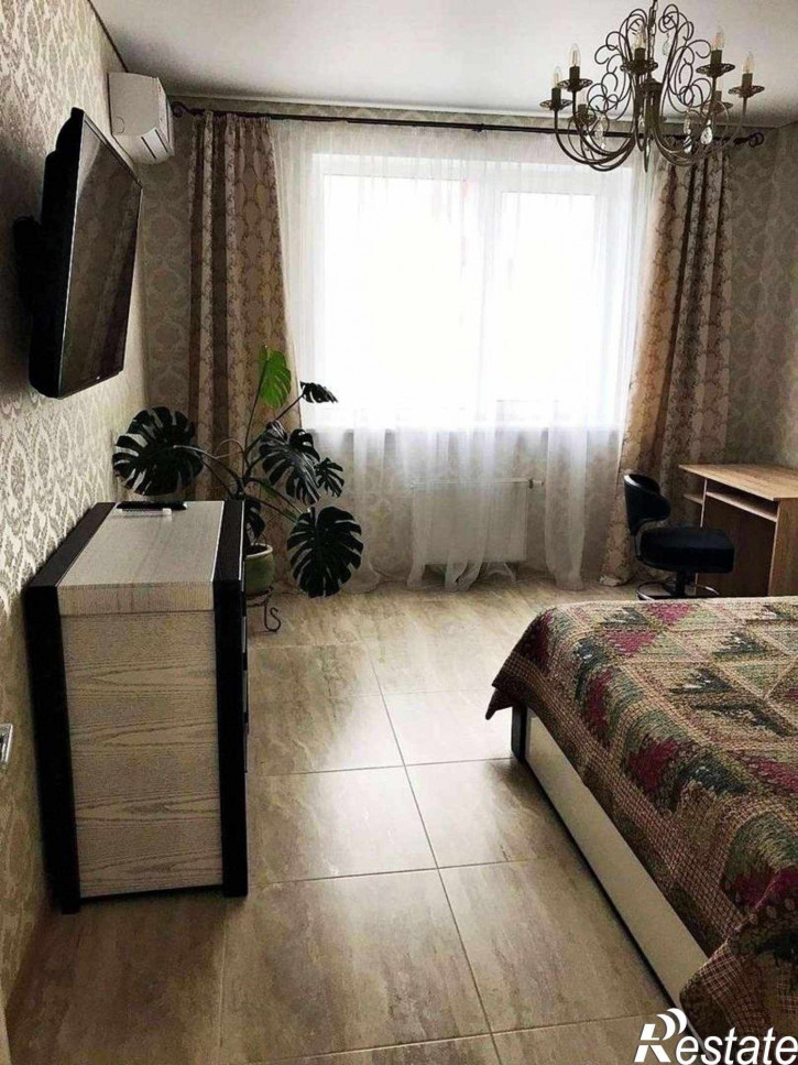 Комната Революционная улица, 56