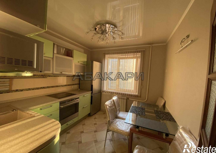 2-комн квартира улица Менжинского, 12Б