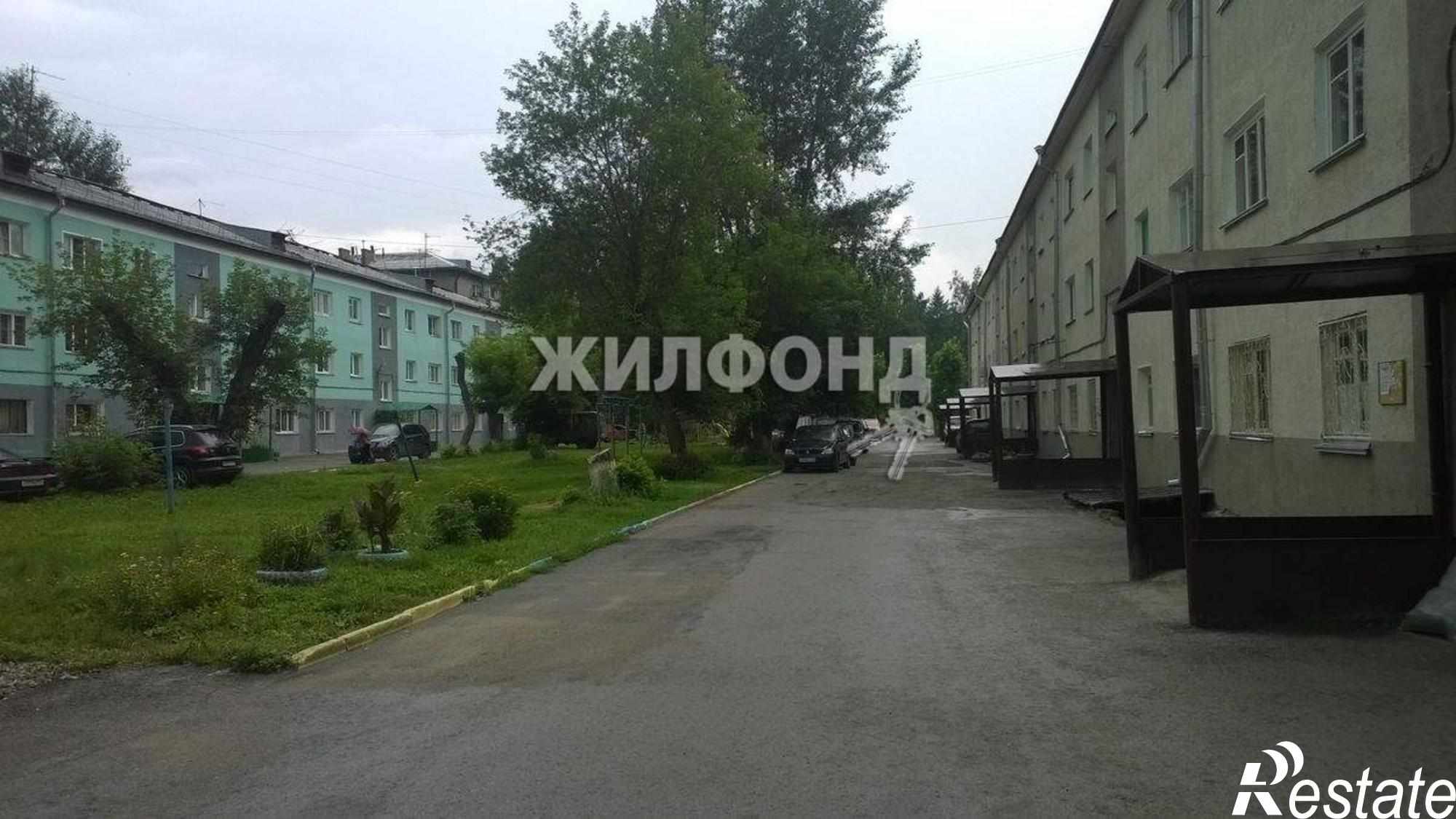 Купить комнату за 900 000 рублей на 2-й Пархоменко переулок, д.21