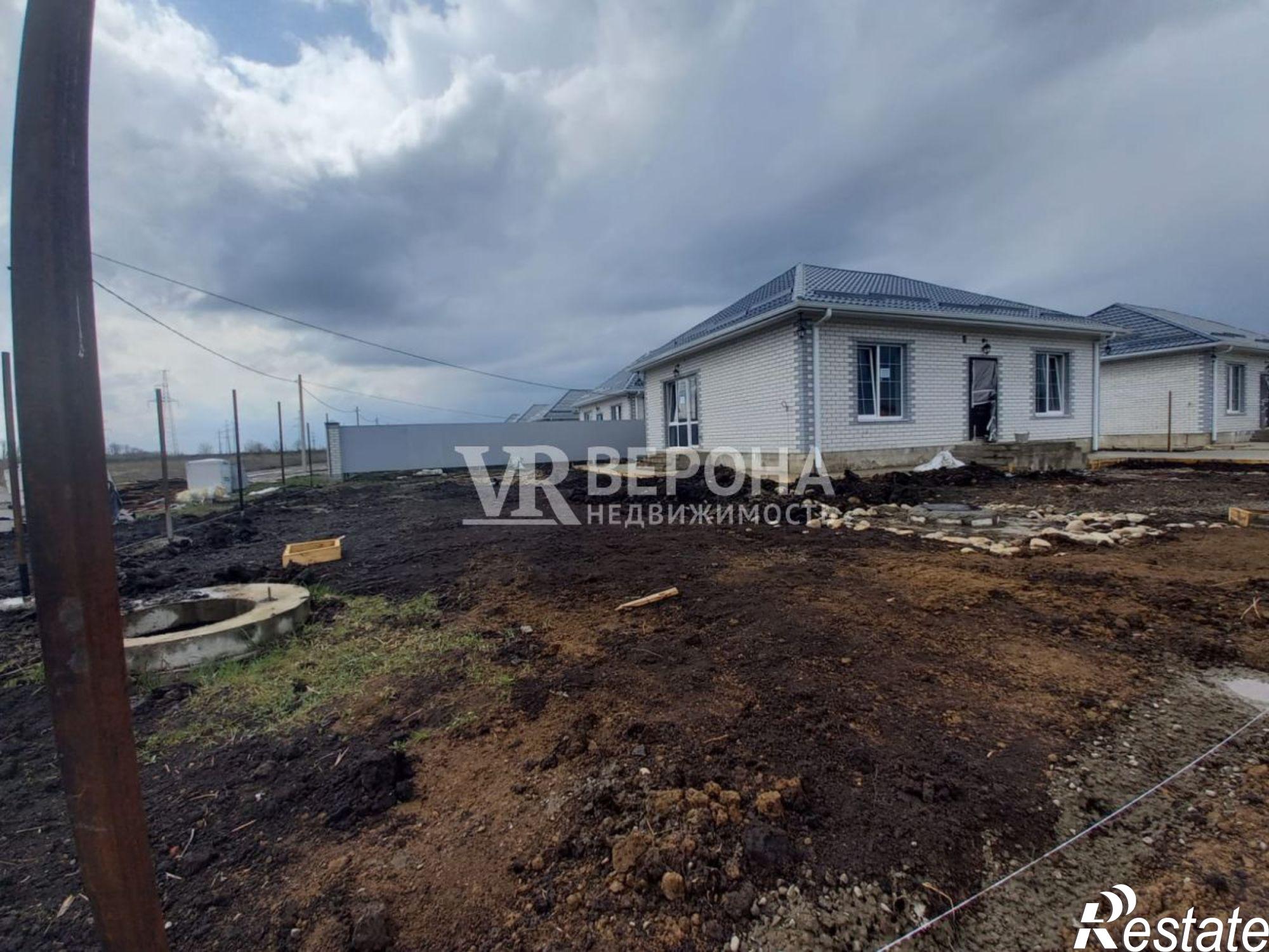 Купить дачу, дом, коттедж за 6 800 000 рублей на Российская ул, 9