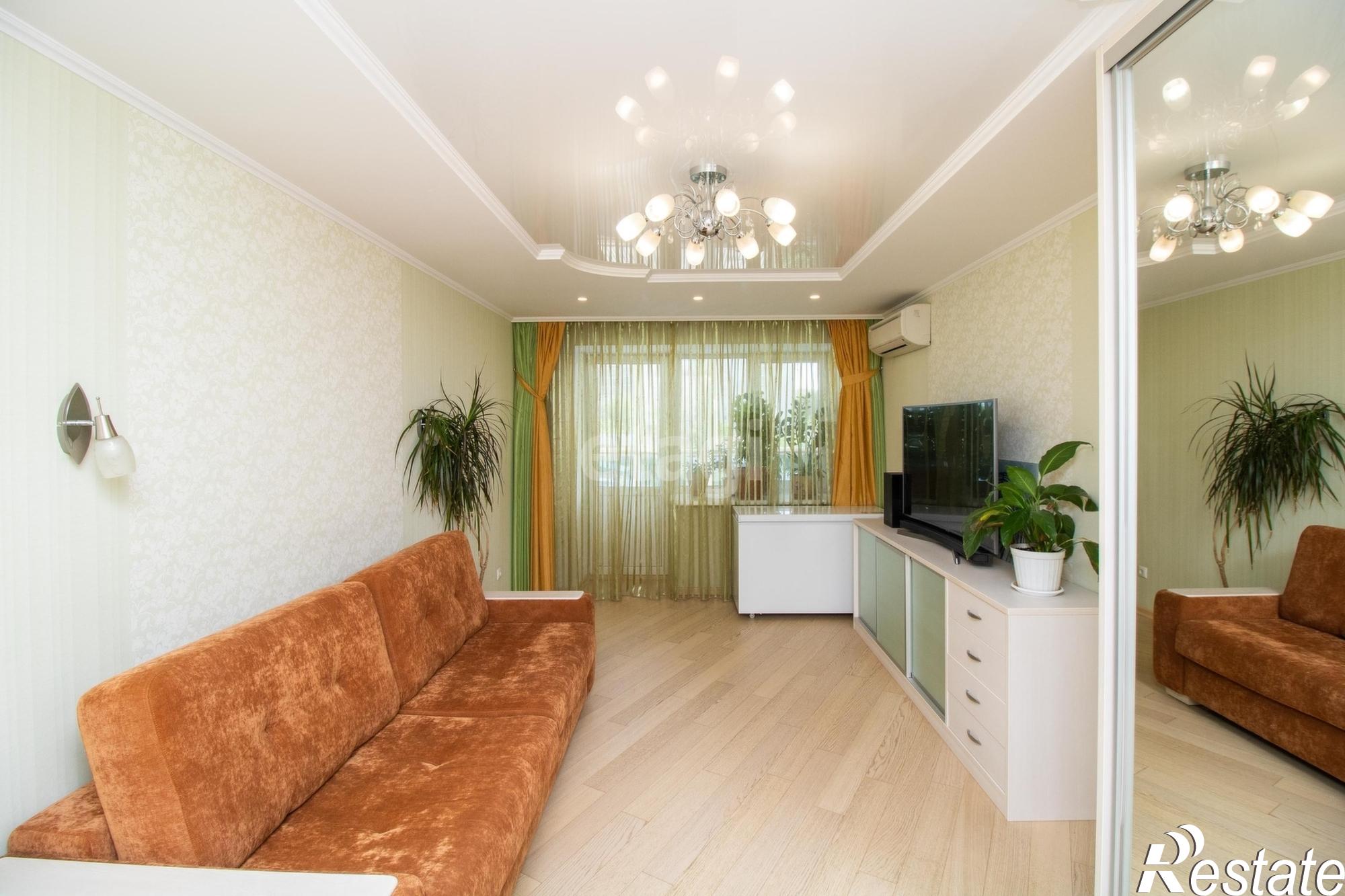 Купить квартиру за 12 500 000 рублей на Самарцева, 3