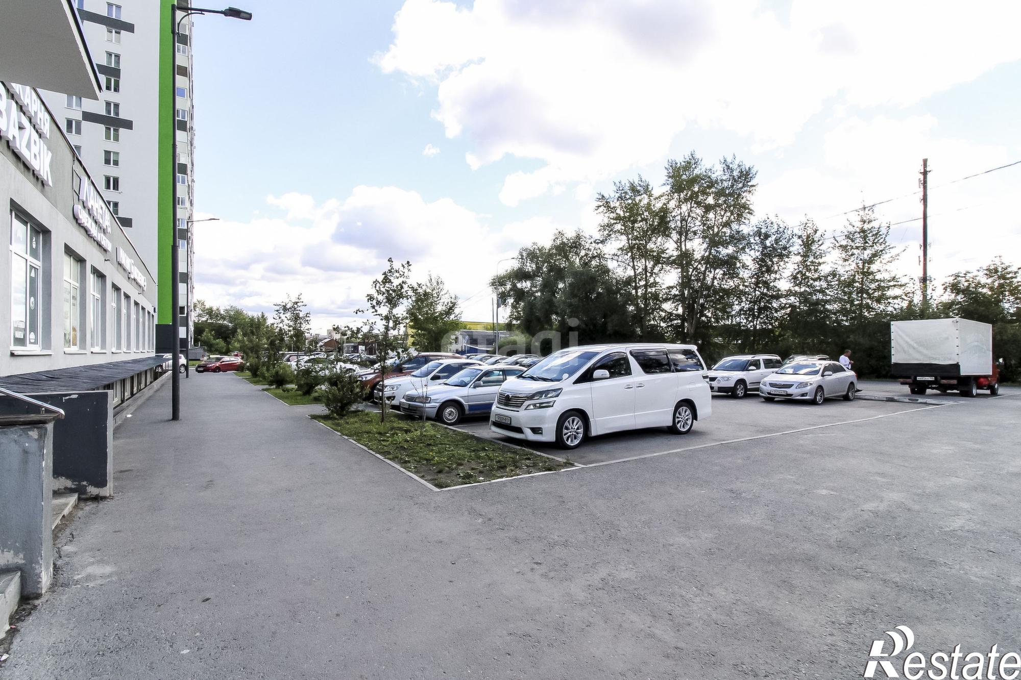 Купить гараж, место в паркинге за 290 000 рублей на Велижанская 68 к. 1