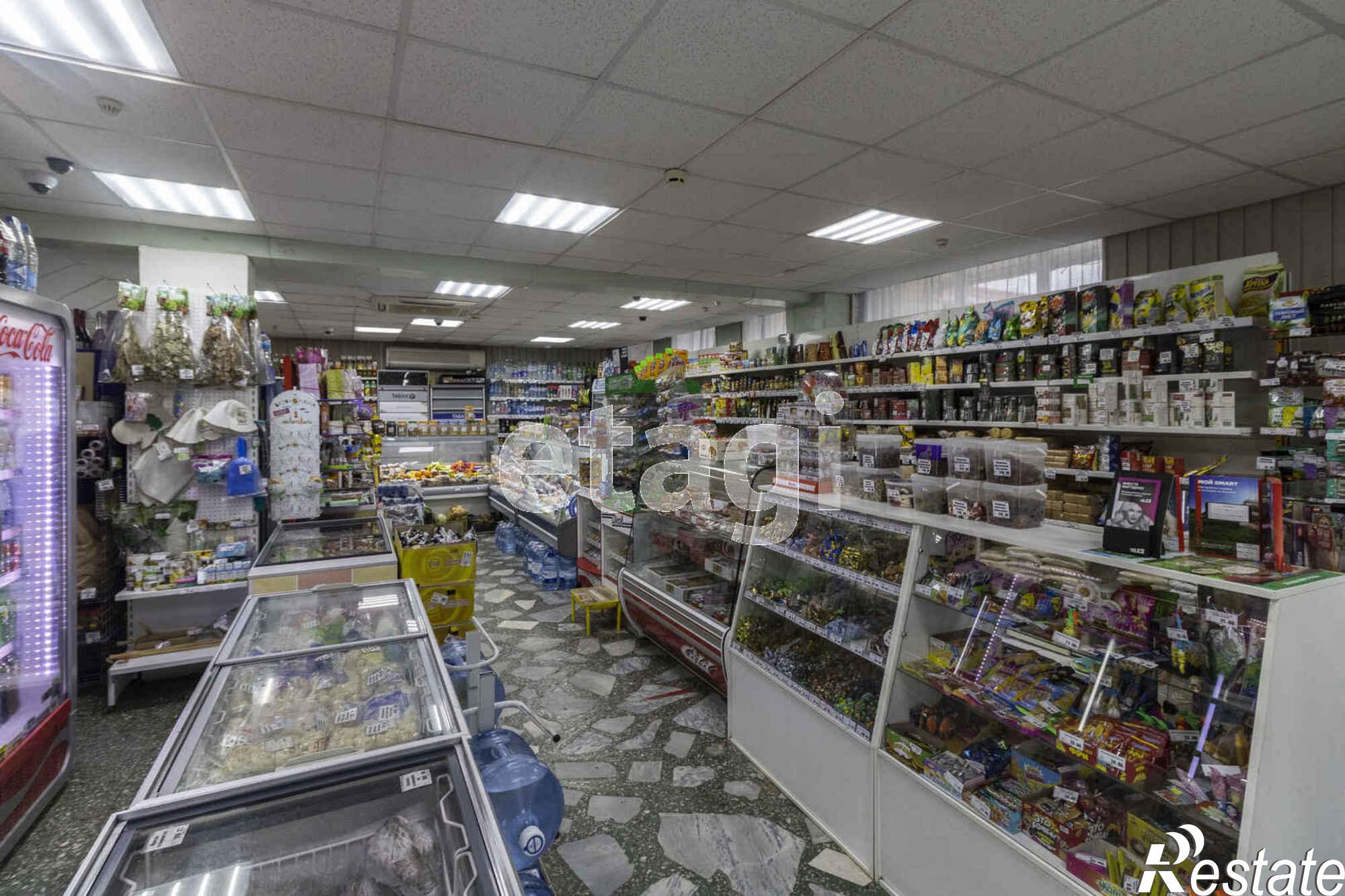 Купить торговое помещение за 9 000 000 рублей на Мусоргского 36