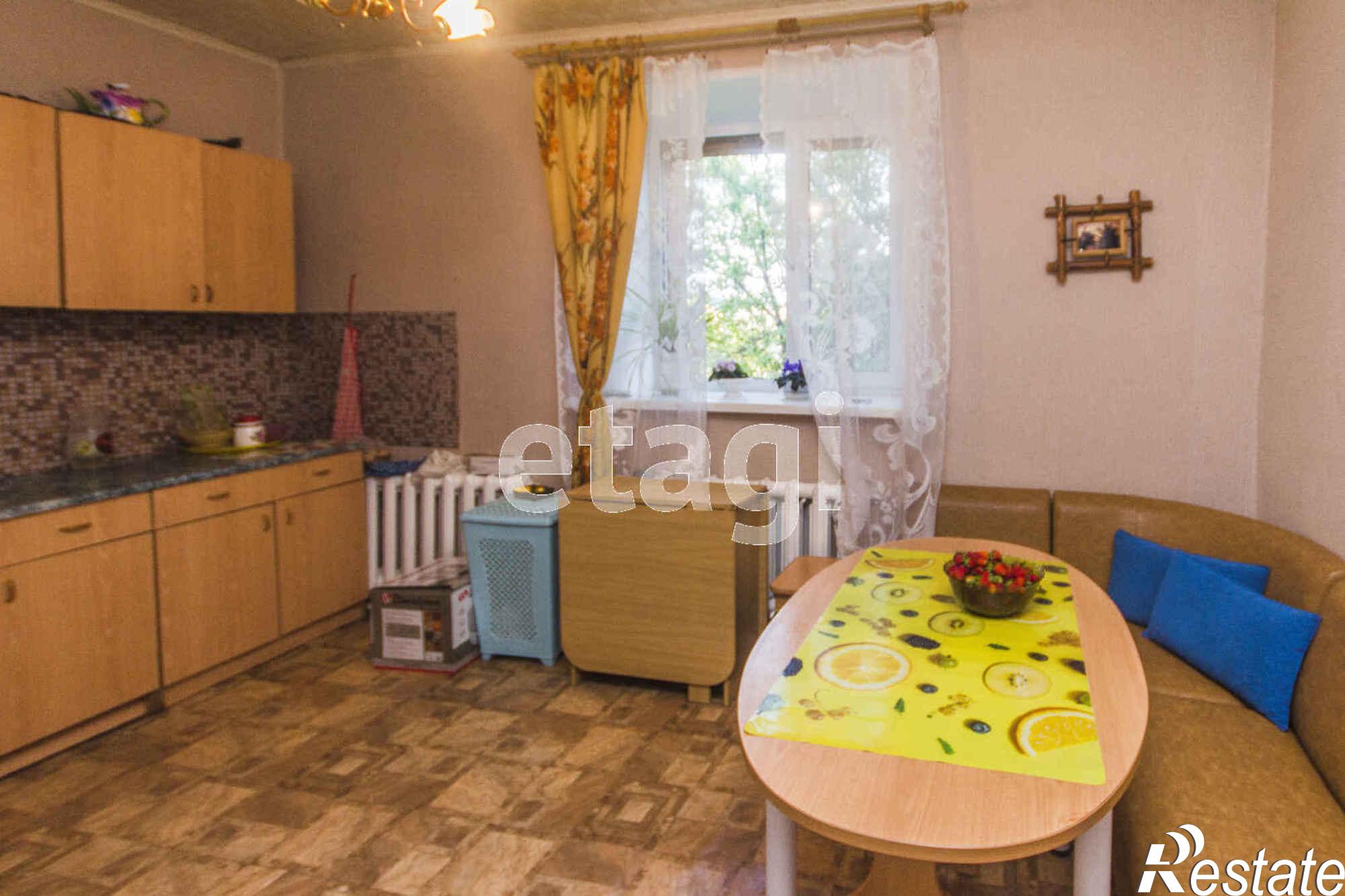 Купить дачу, дом, коттедж за 10 000 000 рублей на 2-я Новая, 3