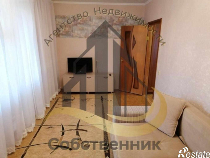 2-комн квартира Зеленый Лог мкр, 1а