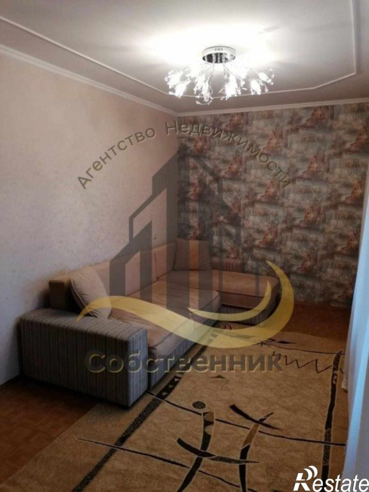2-комн квартира Зеленый Лог мкр, 1а
