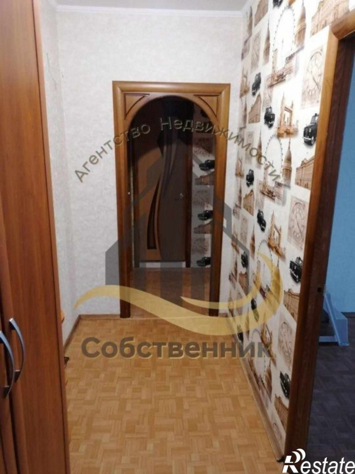 2-комн квартира Зеленый Лог мкр, 1а