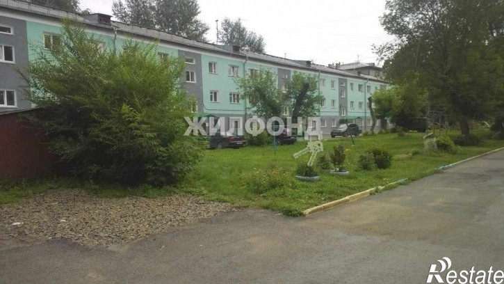 Комната 2-й Пархоменко переулок, д.21