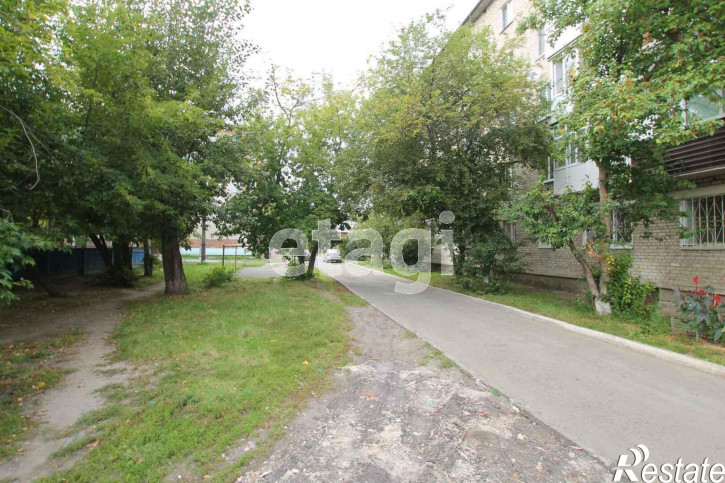 1-комн квартира Авторемонтная, 17