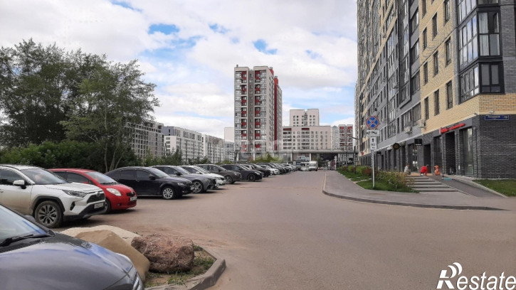 Гараж/парковка Газовиков 75