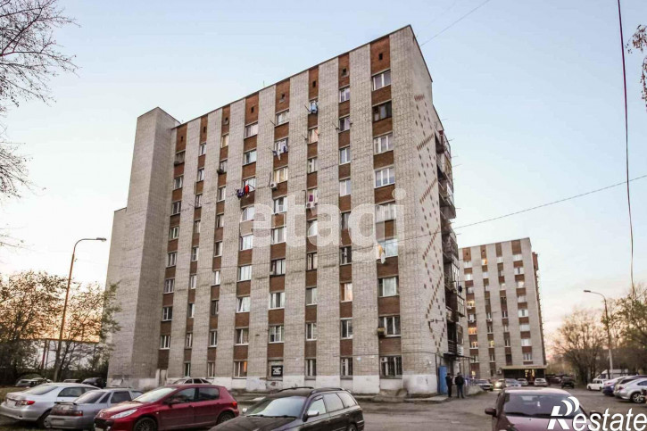 Комната Республики, 248
