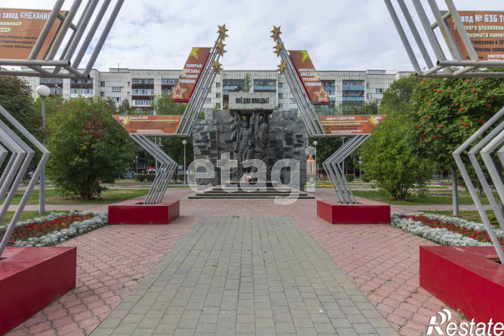 3-комн квартира Олимпийская, 36