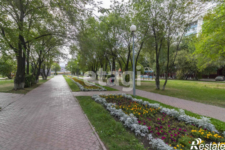 3-комн квартира Олимпийская, 36