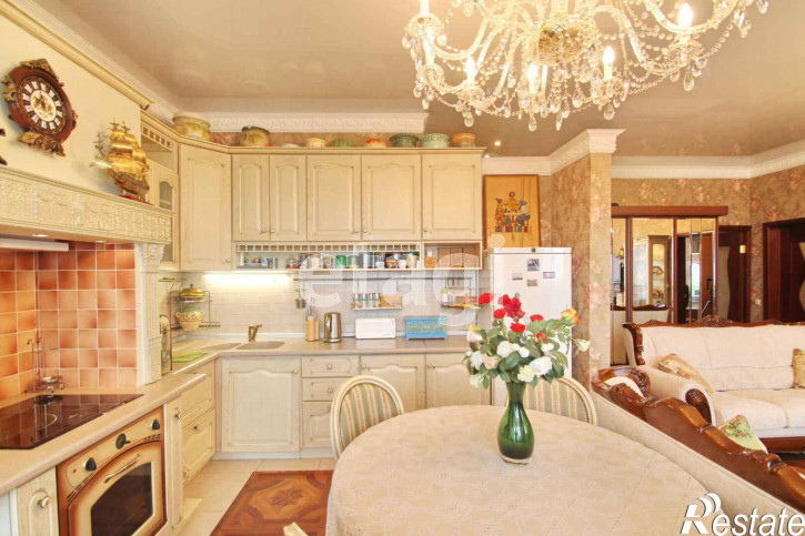 3-комн квартира Академический пр., 7