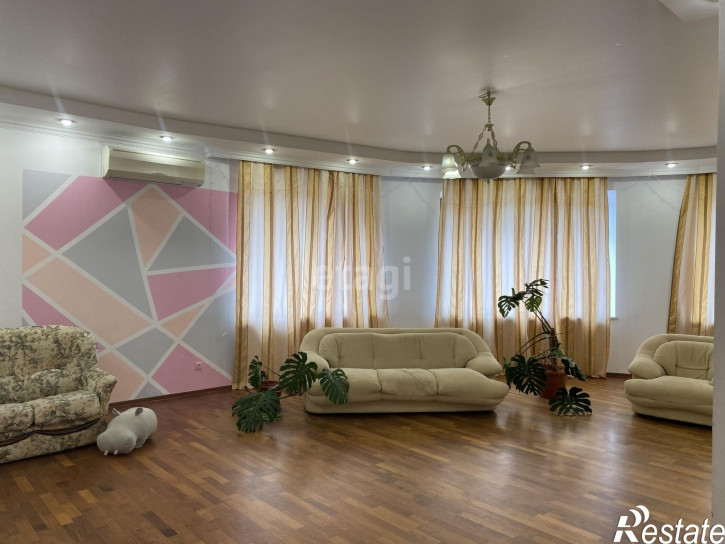 5-комн квартира Володарского, 17