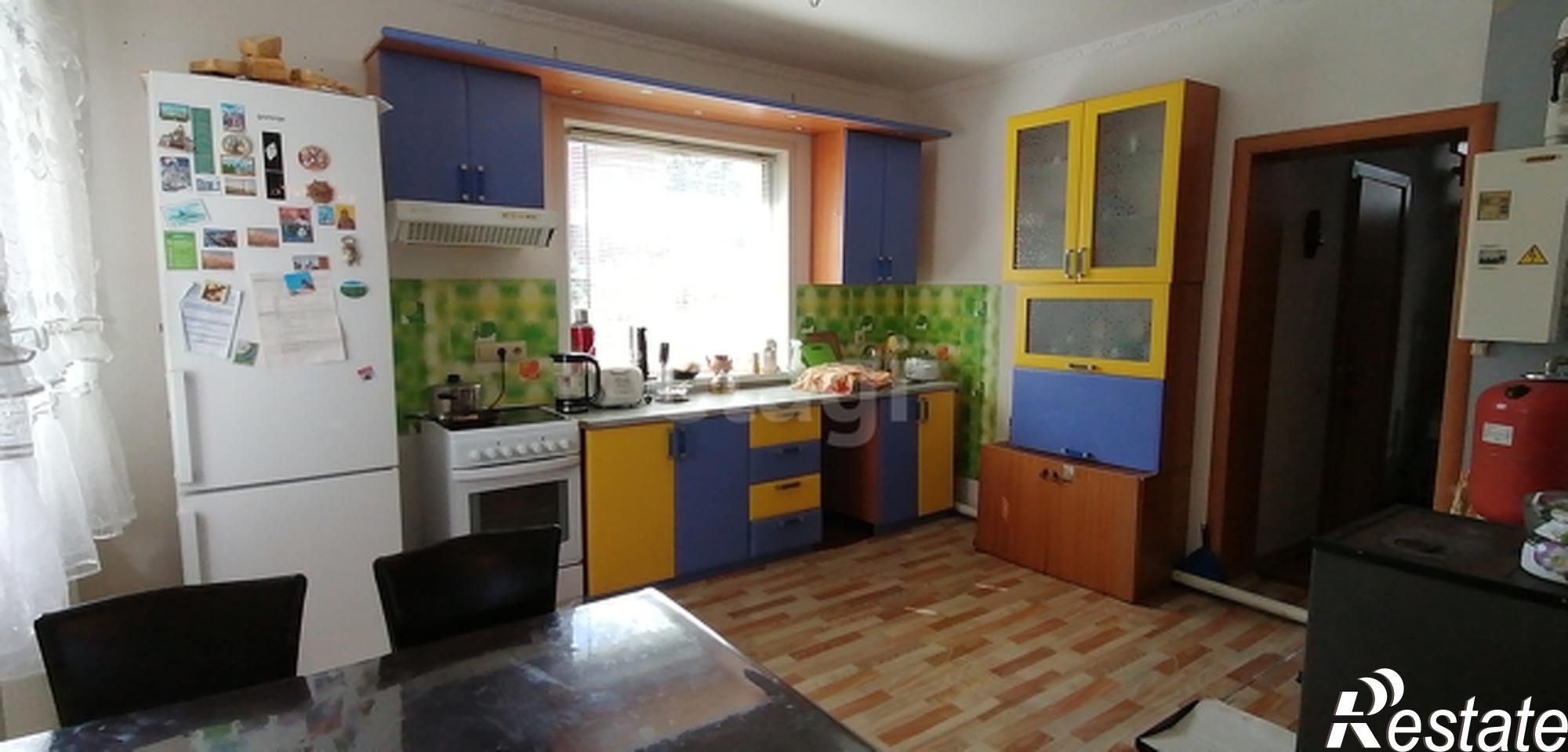 Купить дачу, дом, коттедж за 9 000 000 рублей на Array