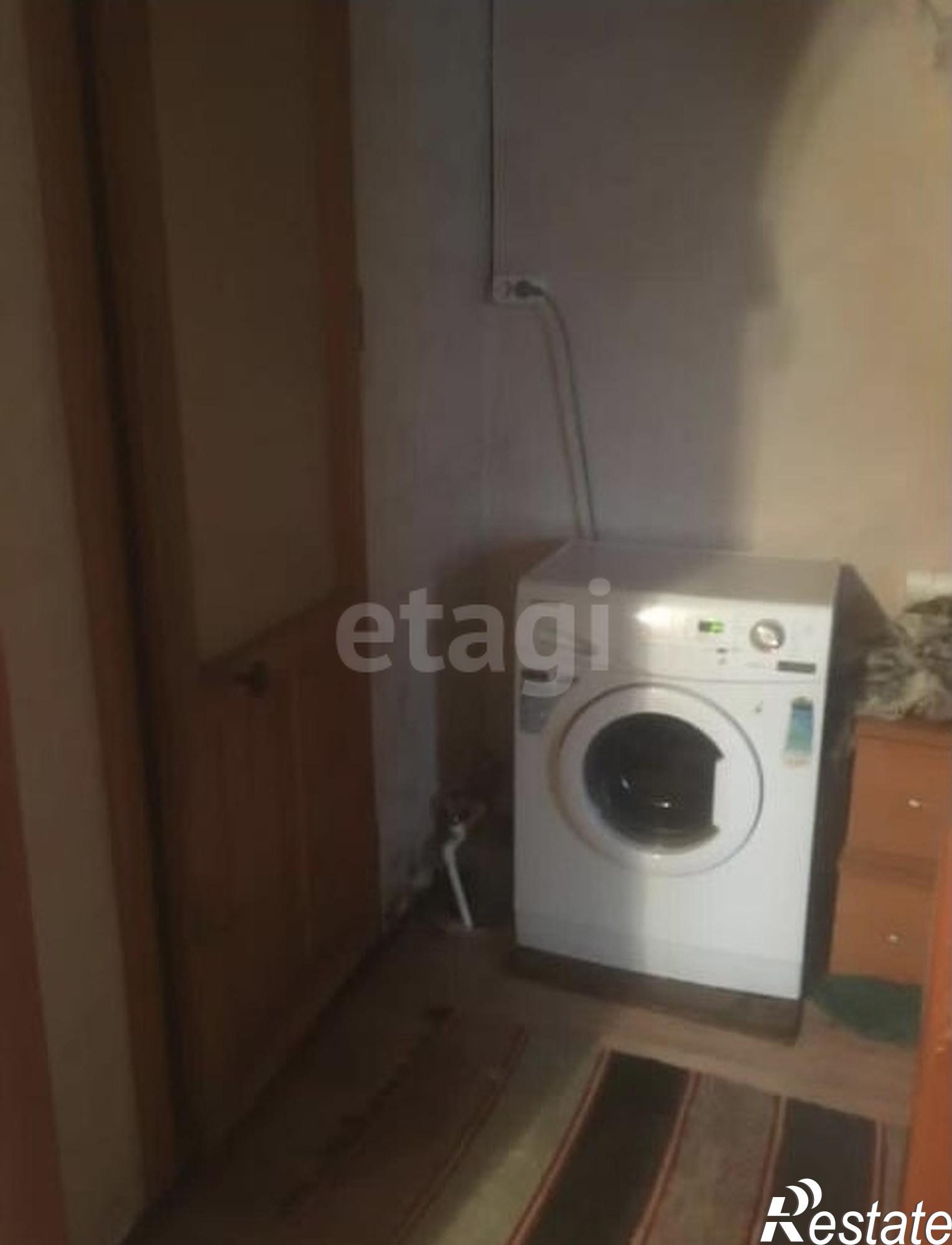 Купить дачу, дом, коттедж за 4 350 000 рублей на Array