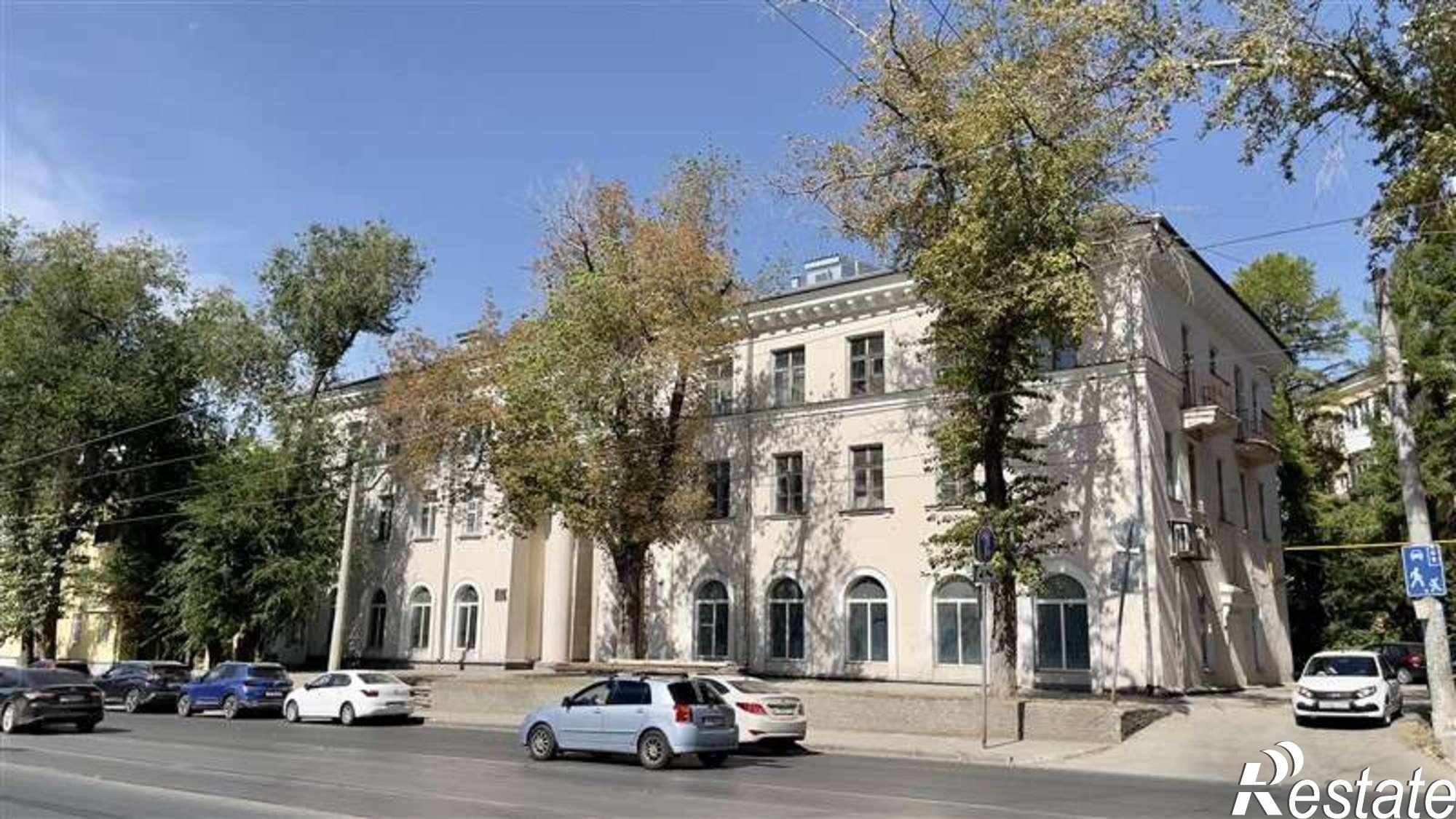 Сдать торговое помещение за 1 300 000 рублей на Красноармейская улица, 122