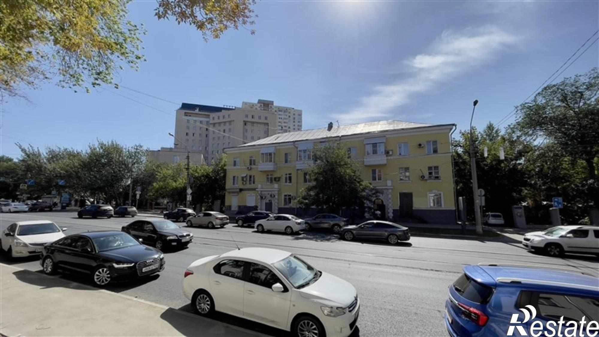 Сдать торговое помещение за 1 300 000 рублей на Красноармейская улица, 122