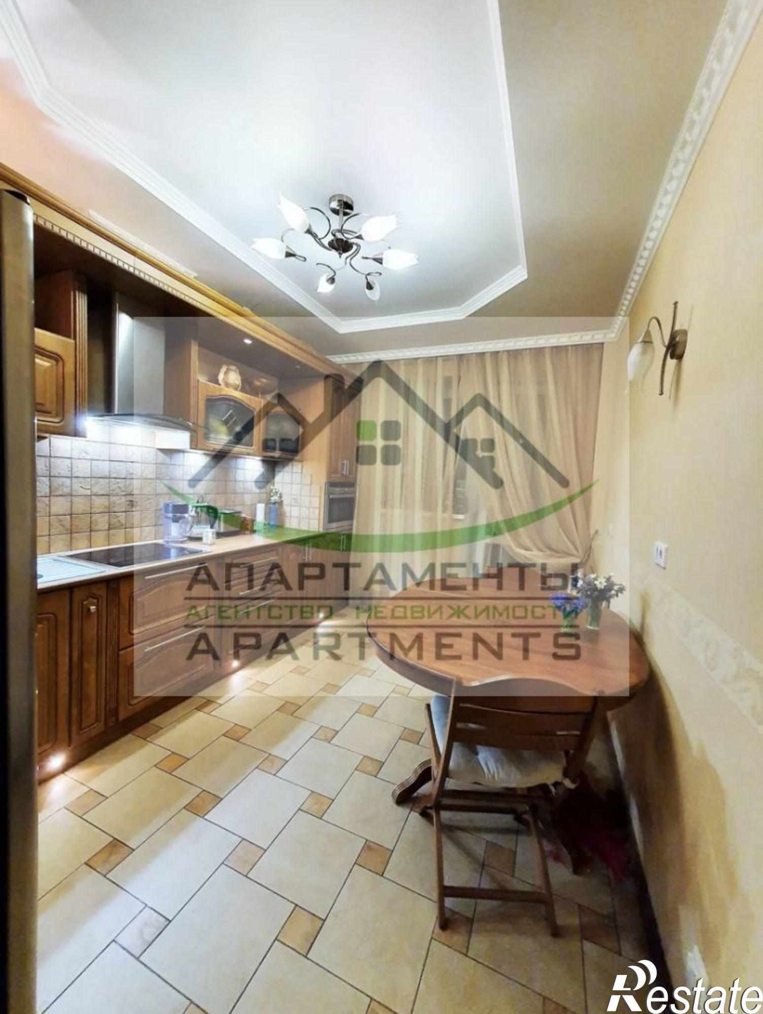Купить квартиру за 10 200 000 рублей на Нежнова ул, 21к2