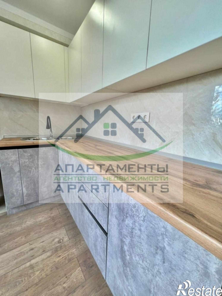 3-комн квартира Калинина пр-кт, 2к2
