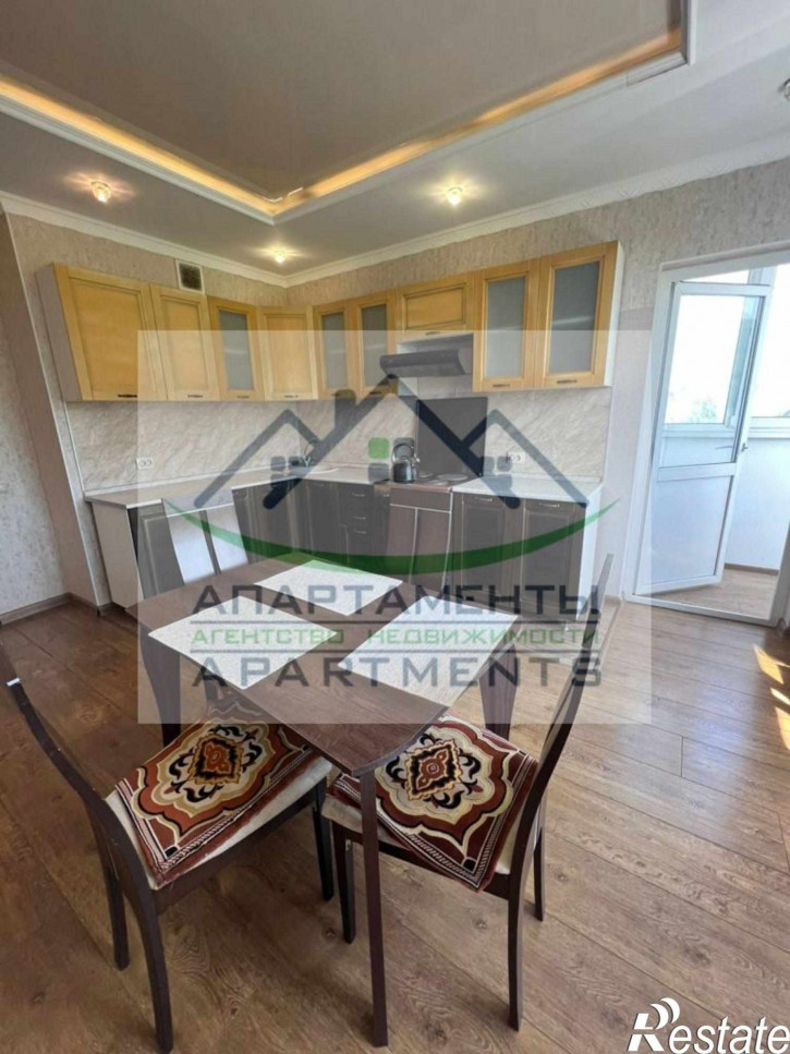 3-комн квартира Калинина пр-кт, 5а