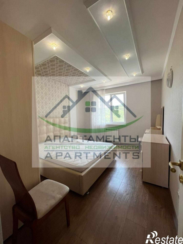 3-комн квартира Калинина пр-кт, 5а