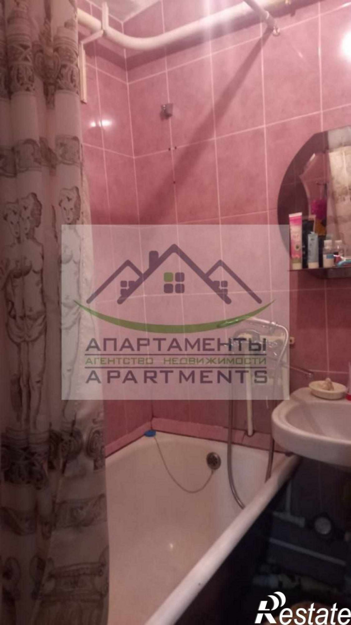 2-комн квартира Катыхина ул, 175