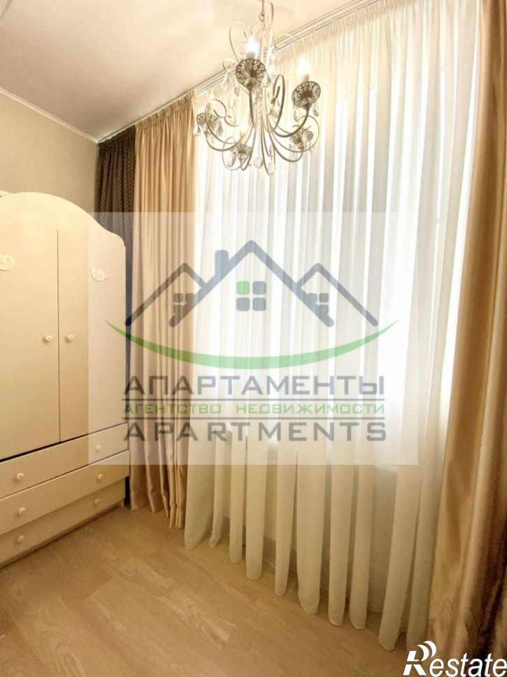 3-комн квартира Нежнова ул, 21к4