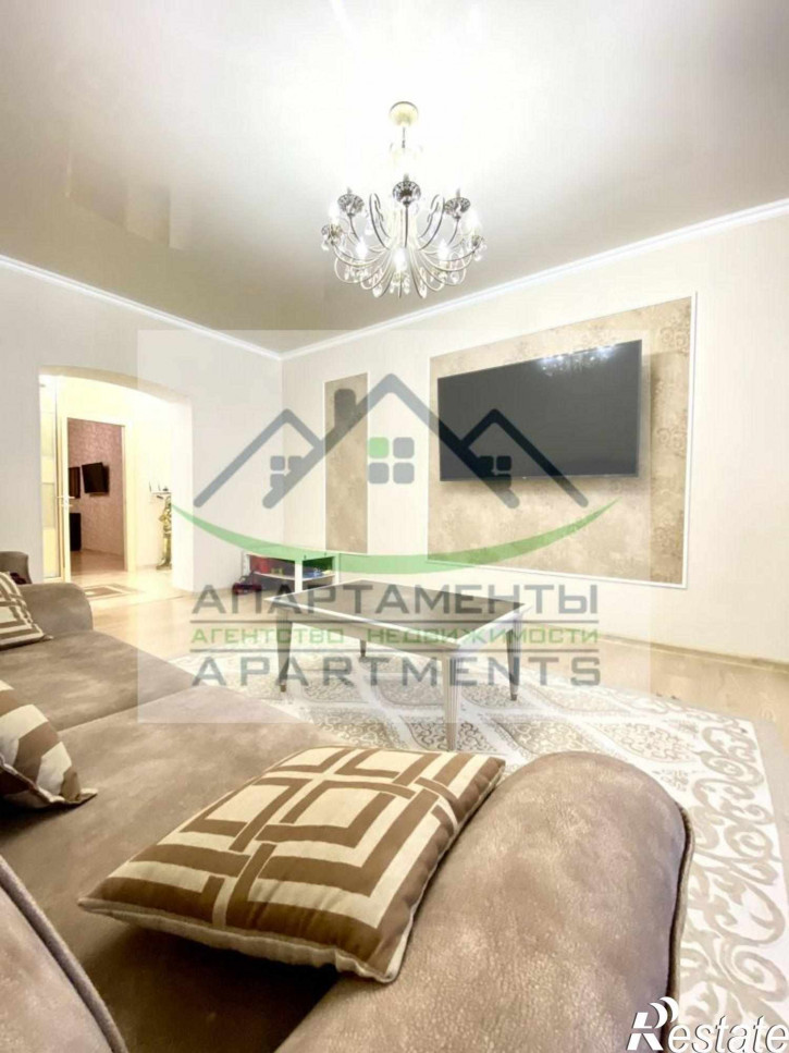 3-комн квартира Нежнова ул, 21к4