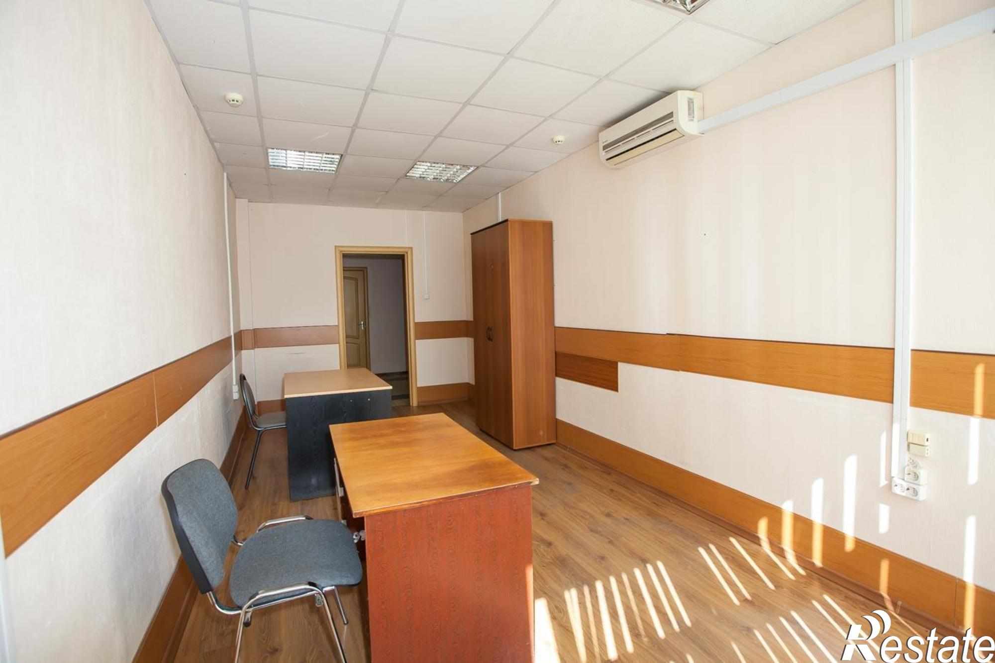 Сдать офис, помещение под офис за 8 200 рублей на Южное шоссе, 24