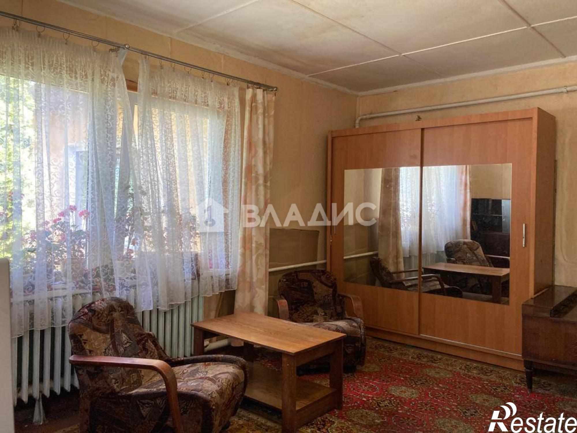 Купить комнату за 1 350 000 рублей на Луганская улица, 26