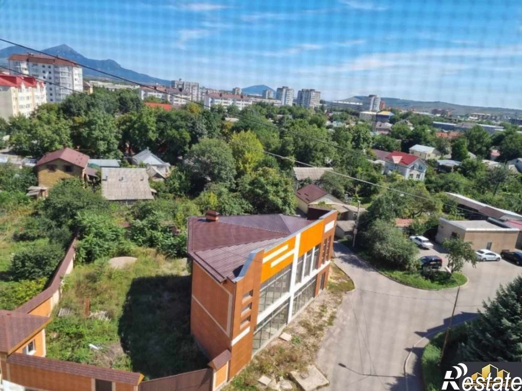 Купить помещение свободного назначения за 30 000 000 рублей на Орджоникидзе ул.