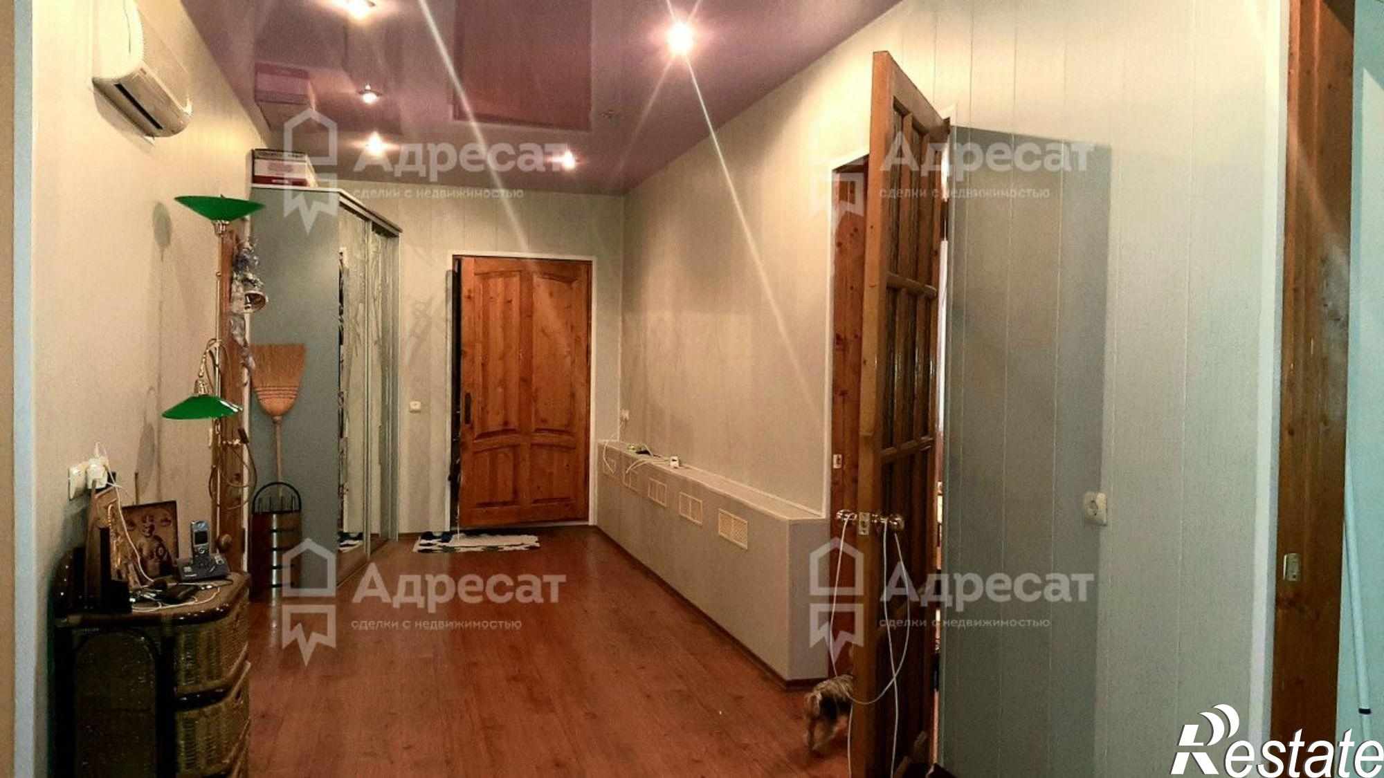 Купить дачу, дом, коттедж за 10 900 000 рублей на ул. Красных Командиров