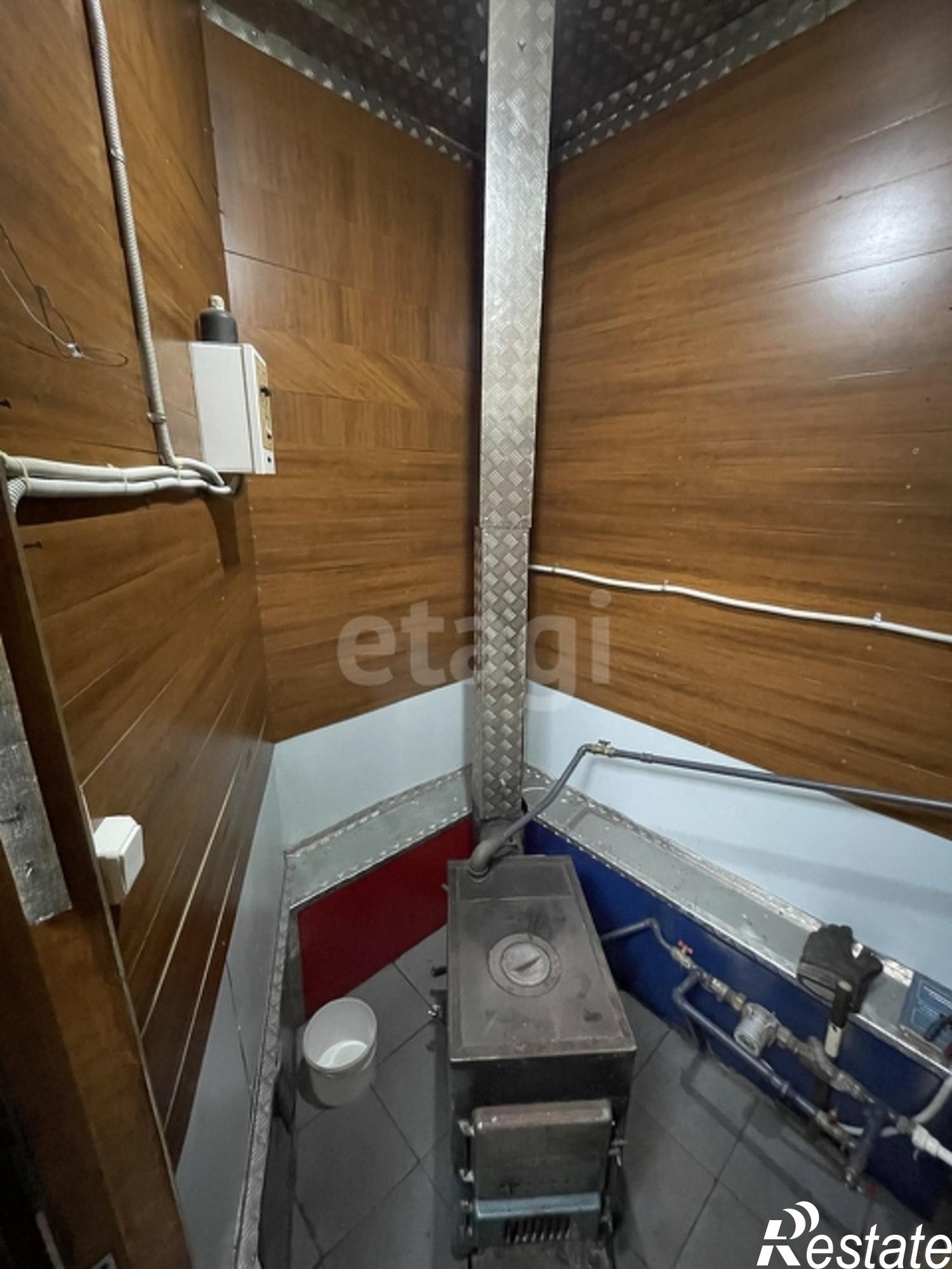 Купить дачу, дом, коттедж за 4 000 000 рублей на Array