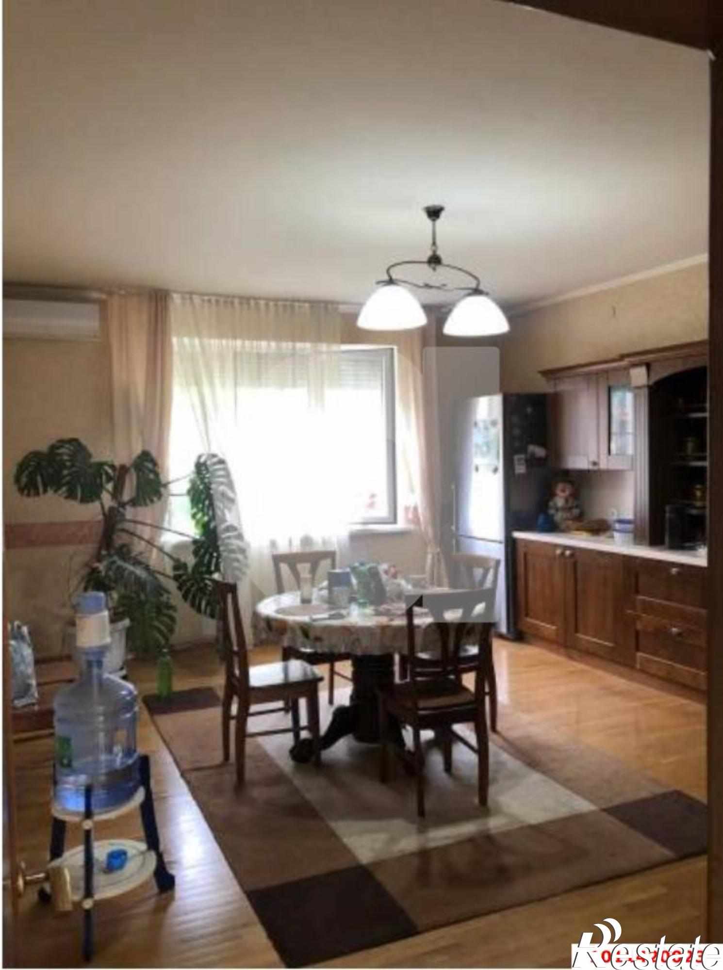 Купить дачу, дом, коттедж за 17 000 000 рублей на Крутая, 24