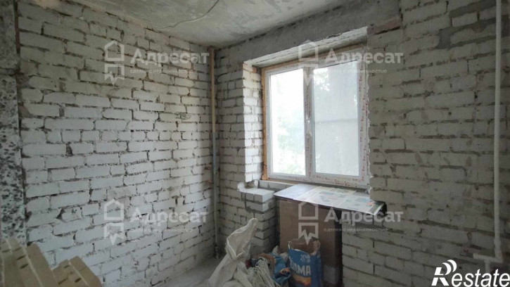 3-комн квартира ул. Быстрова,  д.82