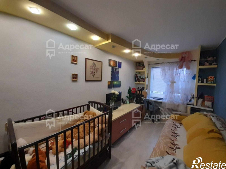 3-комн квартира ул. Курчатова,  д.4