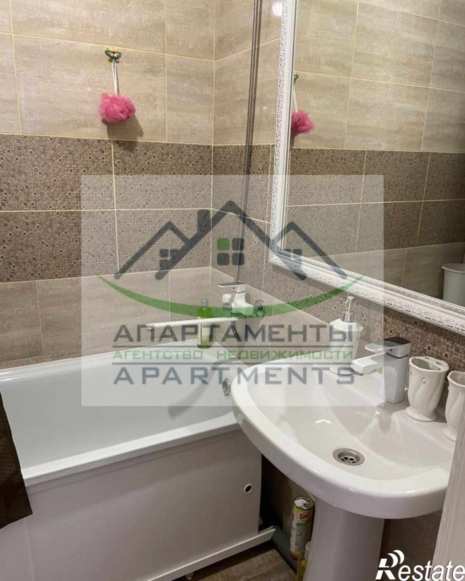 Купить квартиру за 8 200 000 рублей на Калинина пр-кт, 2к5