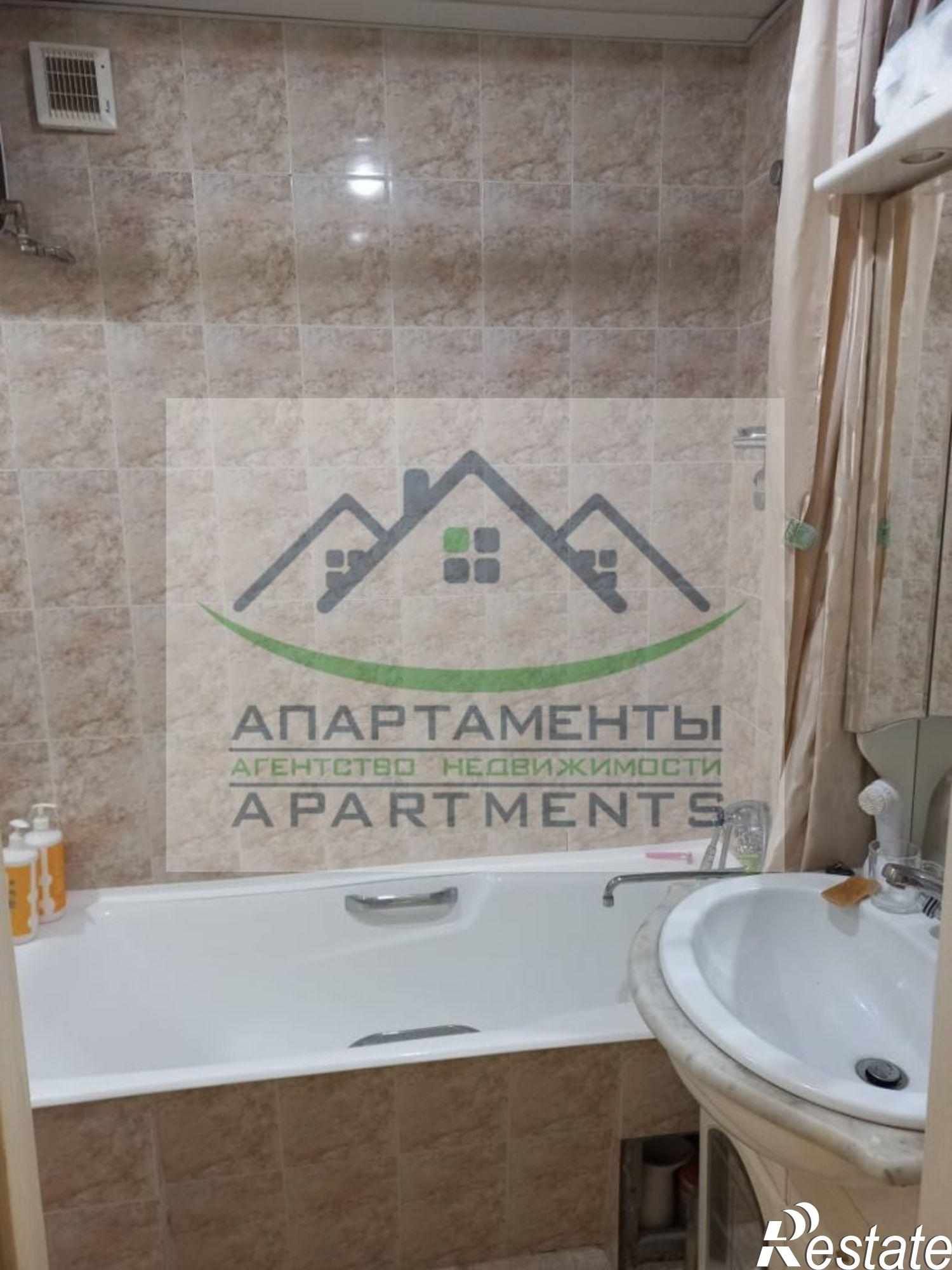 Купить квартиру за 9 800 000 рублей на Ленинградская ул, 21
