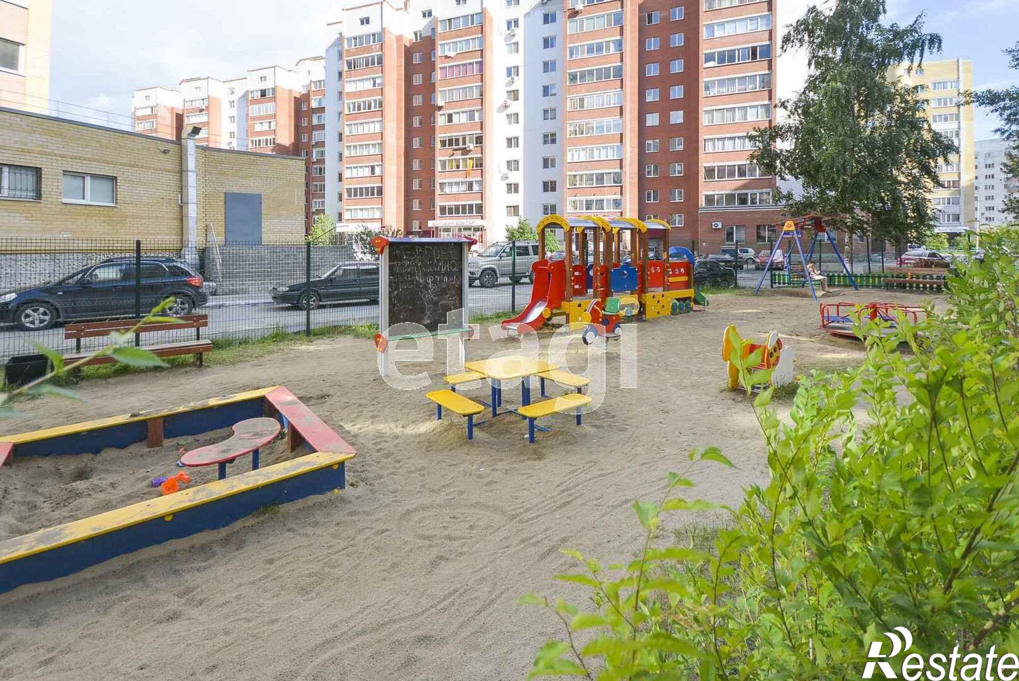 Купить квартиру за 4 500 000 рублей на Николая Чаплина, 115