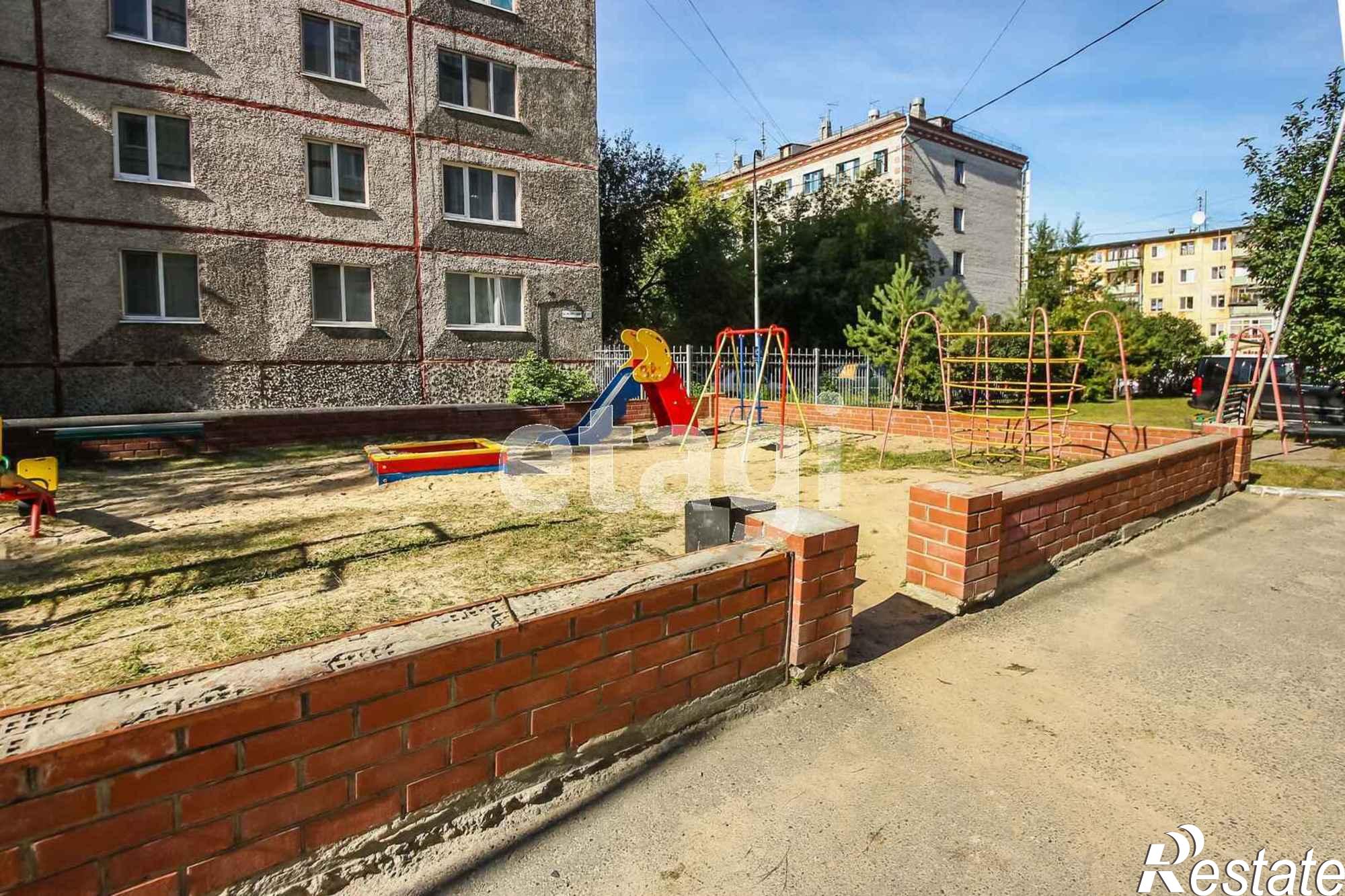 Купить квартиру за 10 500 000 рублей на Холодильная, 118