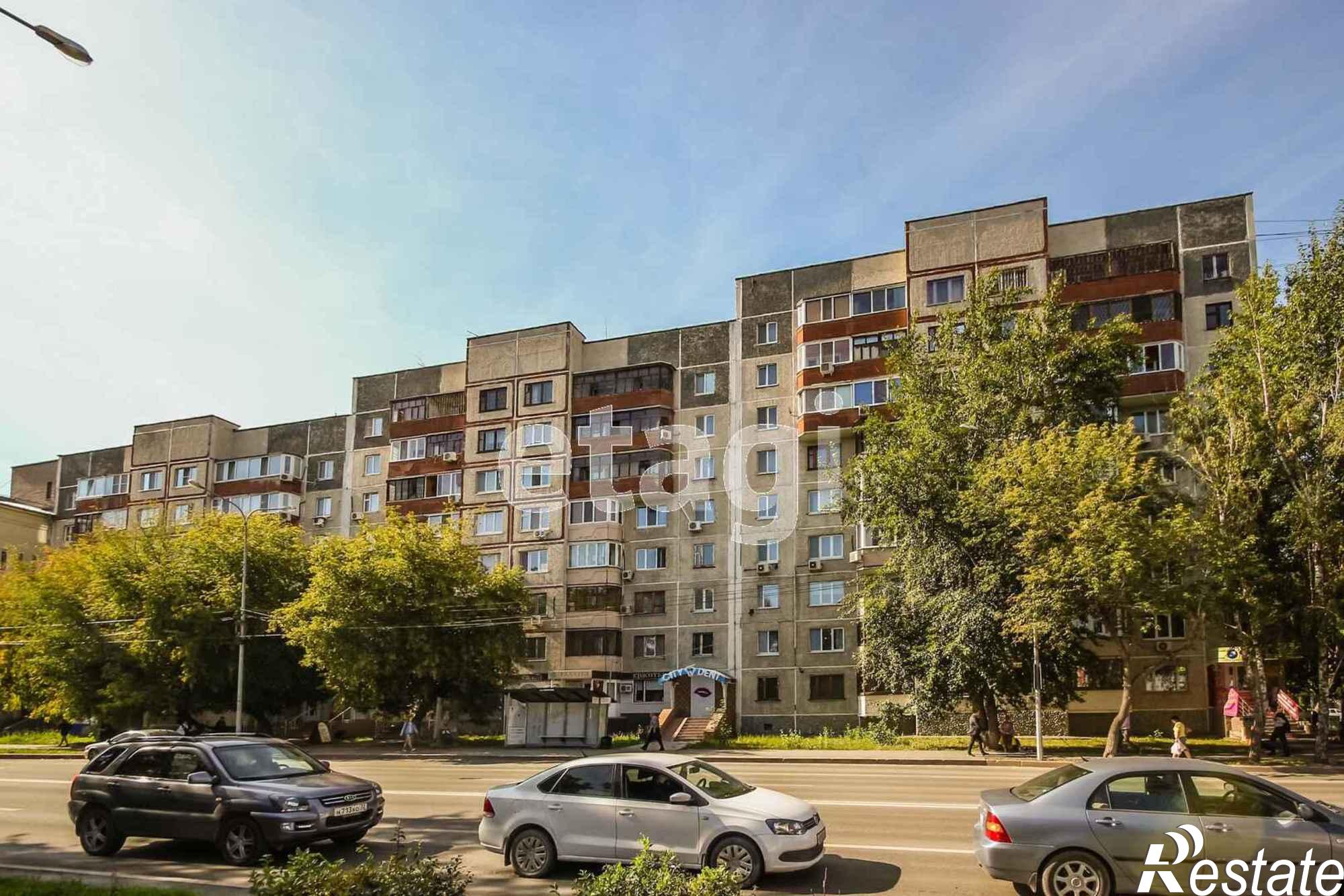 Купить квартиру за 10 500 000 рублей на Холодильная, 118