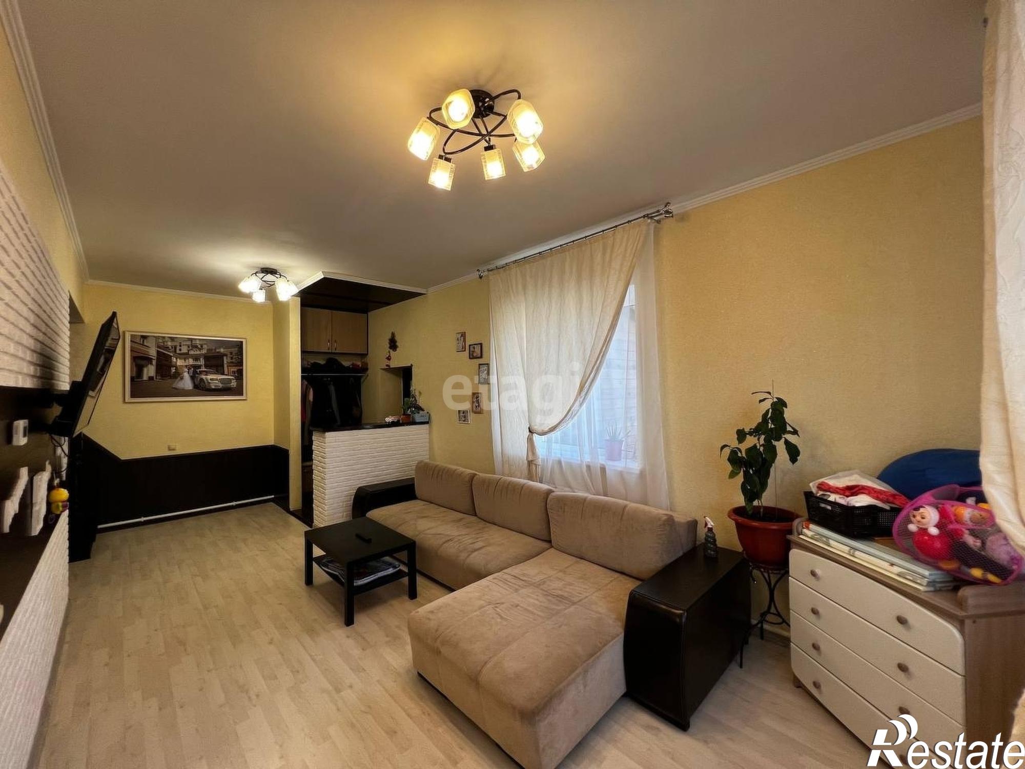 Купить дачу, дом, коттедж за 12 700 000 рублей на Солнечная, 313