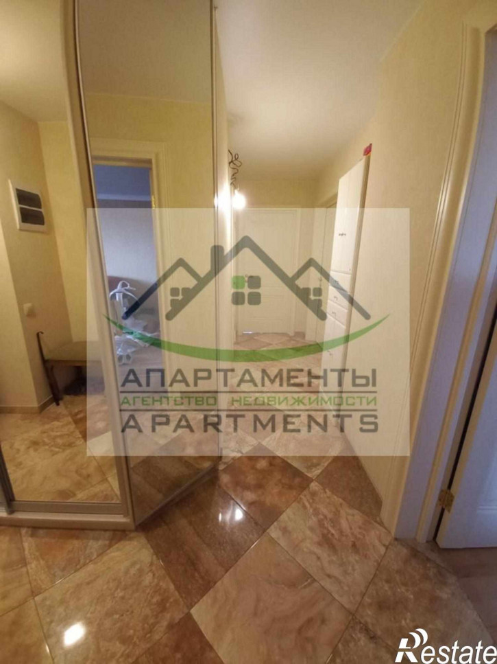 3-комн квартира Ленинградская ул, 21